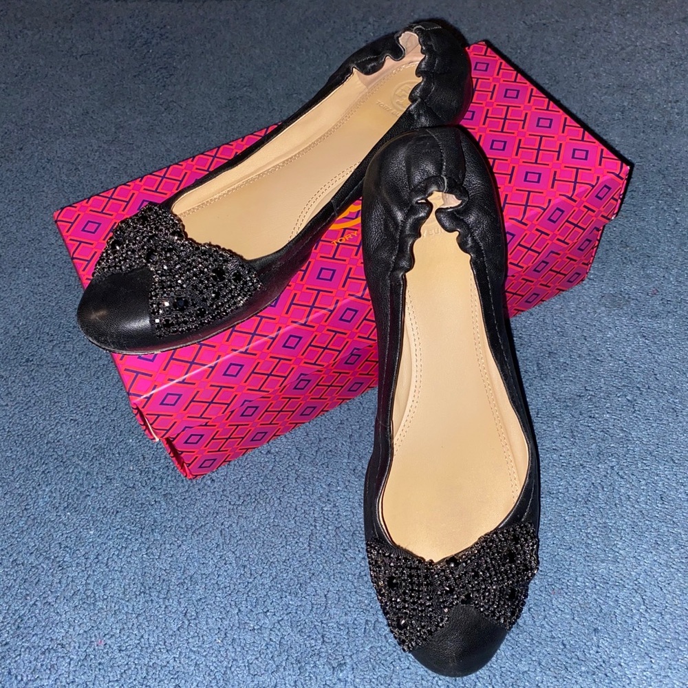 Tory Burch Black Flats With Bow
